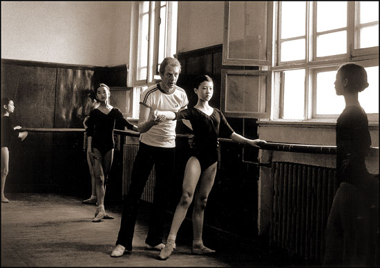 Ron Cunningham, 1980, Guest instructor, Beijing Academy of Dance Arts, China